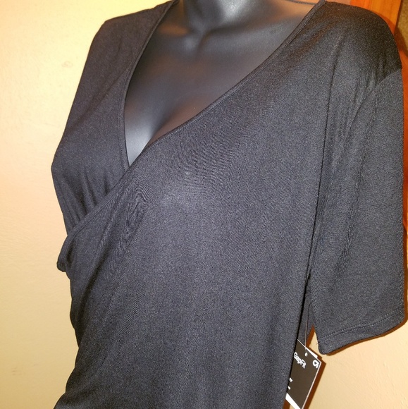 🧘‍♀️🤸‍♀️⛹️‍♀️🚴‍♀GapFit DRY by GAP Workout Shirt - Picture 8 of 8